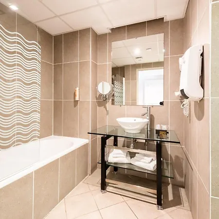 Hotel apartamentowy De Diane - 4*